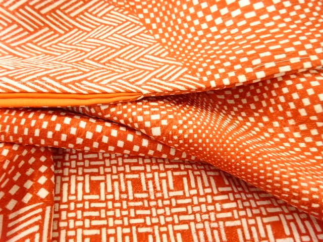  未使用品　切りばめ風　編み目模様　小紋着物